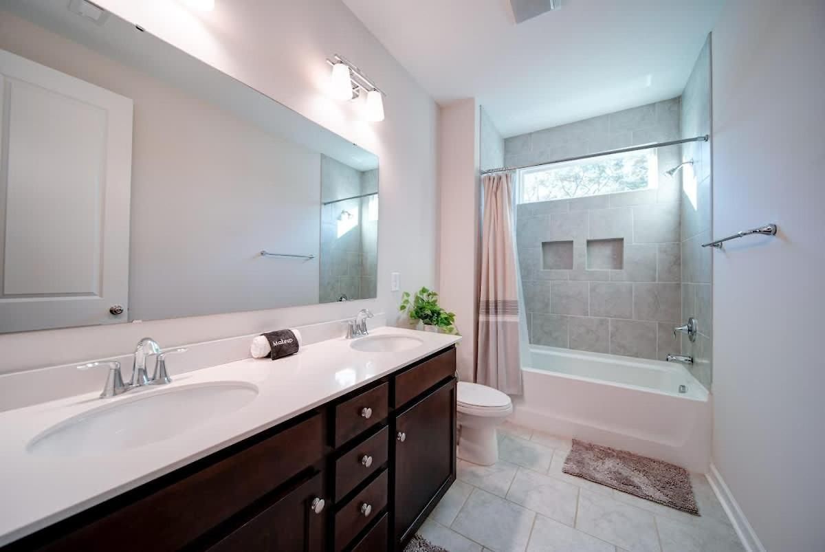Luxury 4br Escape - Premium Modern Comfort Holiday home *