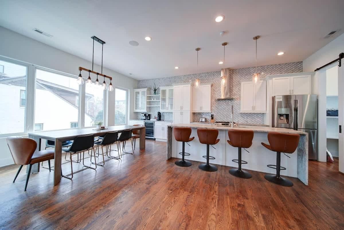 Holiday home Modern Rooftop Townhome W Hot Tub & Skyline Views Charlotte