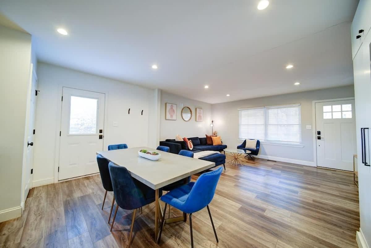 Holiday home Stylish 4br - Modern & Bright Interior *