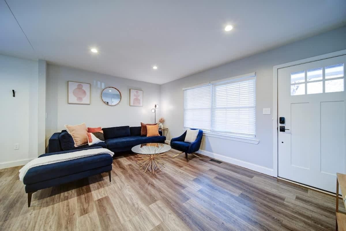 Holiday home Stylish 4br - Modern & Bright Interior