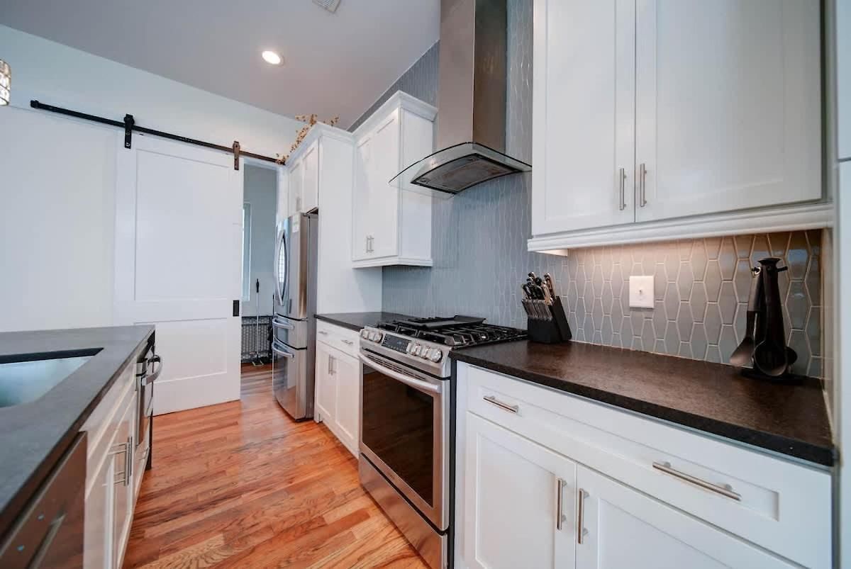 Luxe Townhome Rooftop Hot Tub Parking * Charlotte