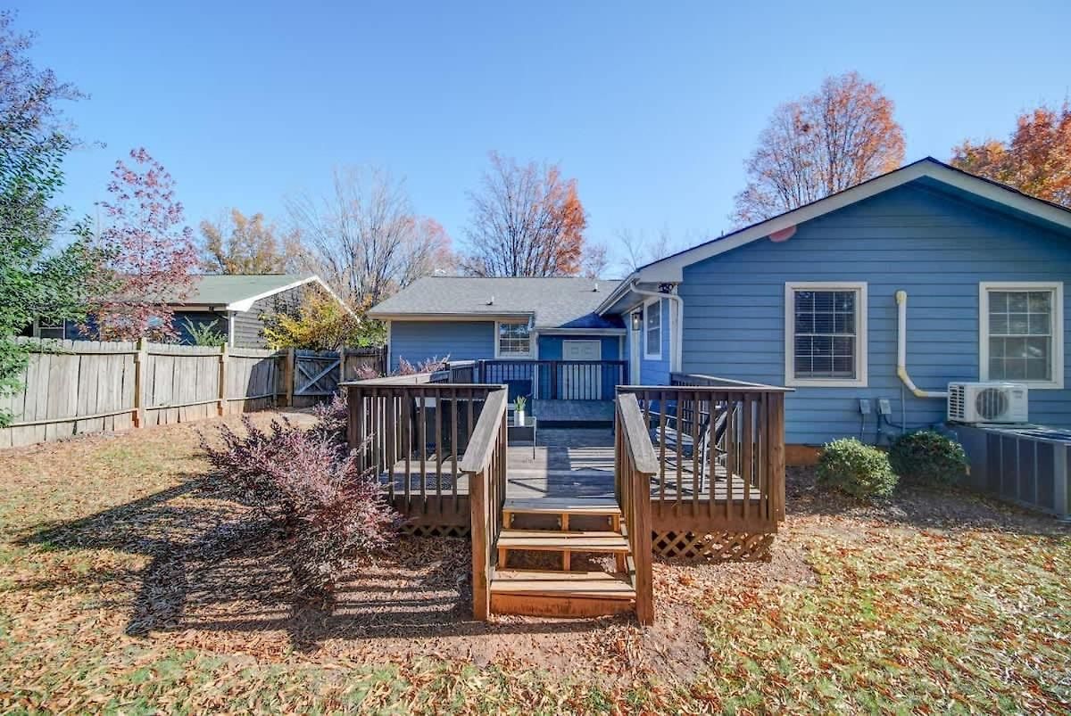Stylish 4br - Modern & Bright Interior Holiday home