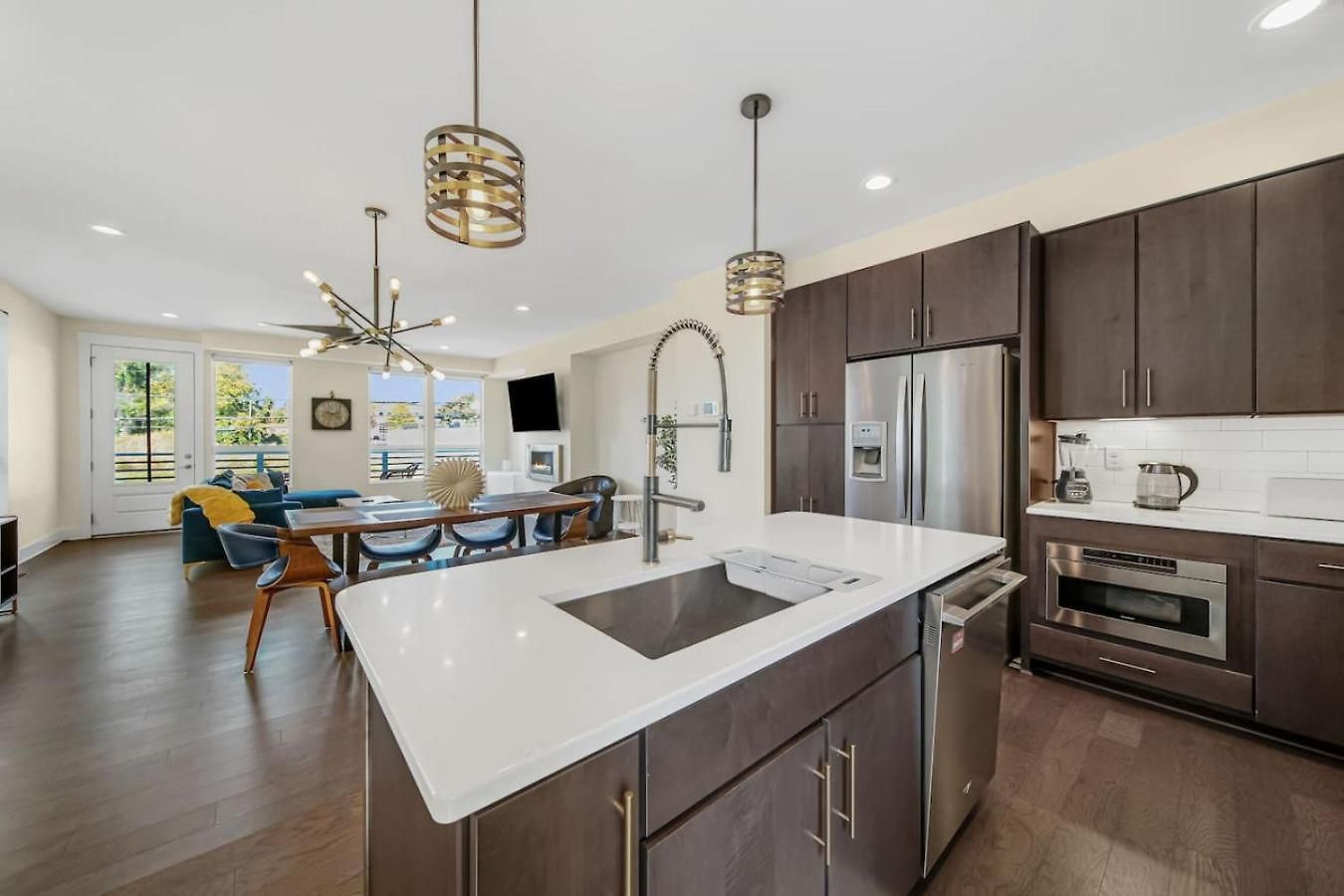 Holiday home Modern 4-story 3-br Townhome With Rooftop Lounge Charlotte