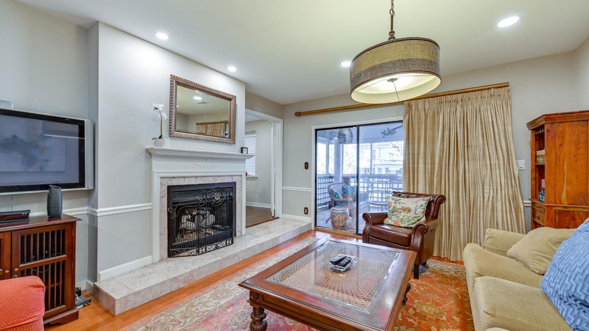 1 Mi To Boa Stadium! Walkable W/ Porch Charlotte
