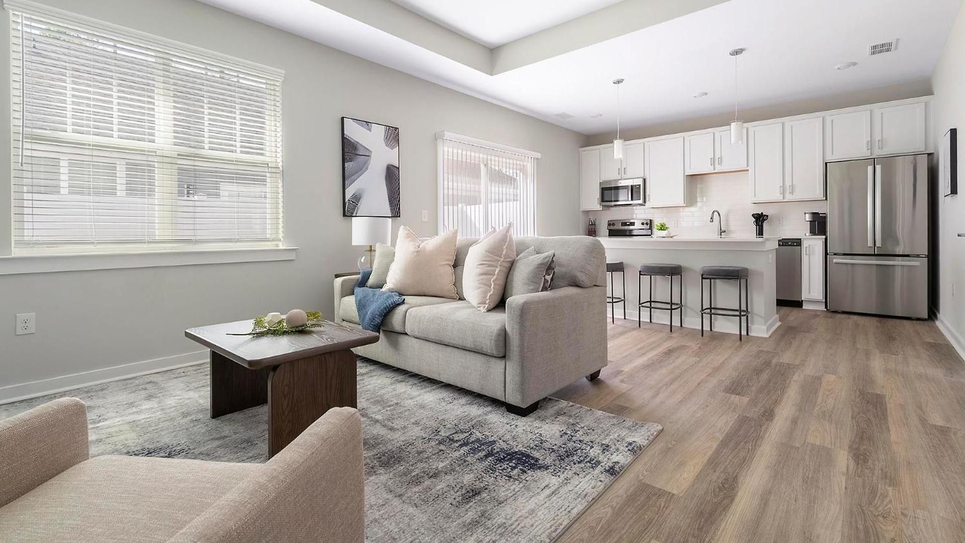 Landing - Zora * Charlotte