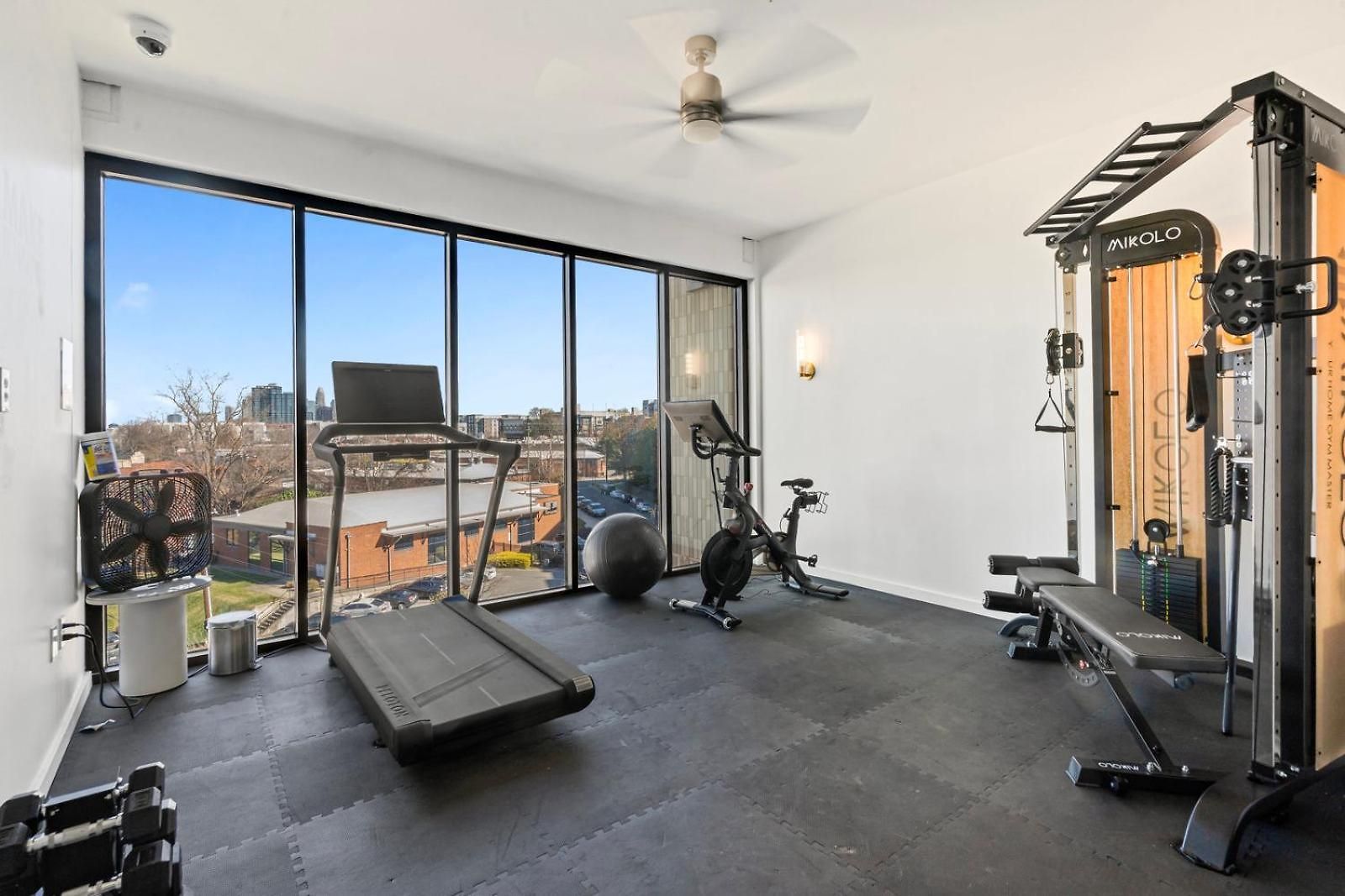 Luxury 2br South End Uptown Charlotte, Walkable, Gym, Washer & Dryer * Charlotte
