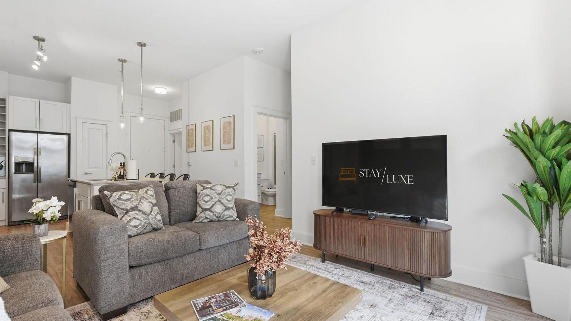 Apartment Urban Escape | Free Parking, Pool, Gym