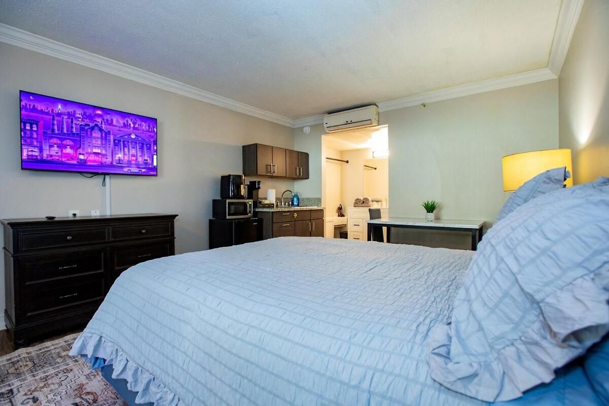 Lux Mins To Nascar Hof Cdia & Atrium Health Apartment *