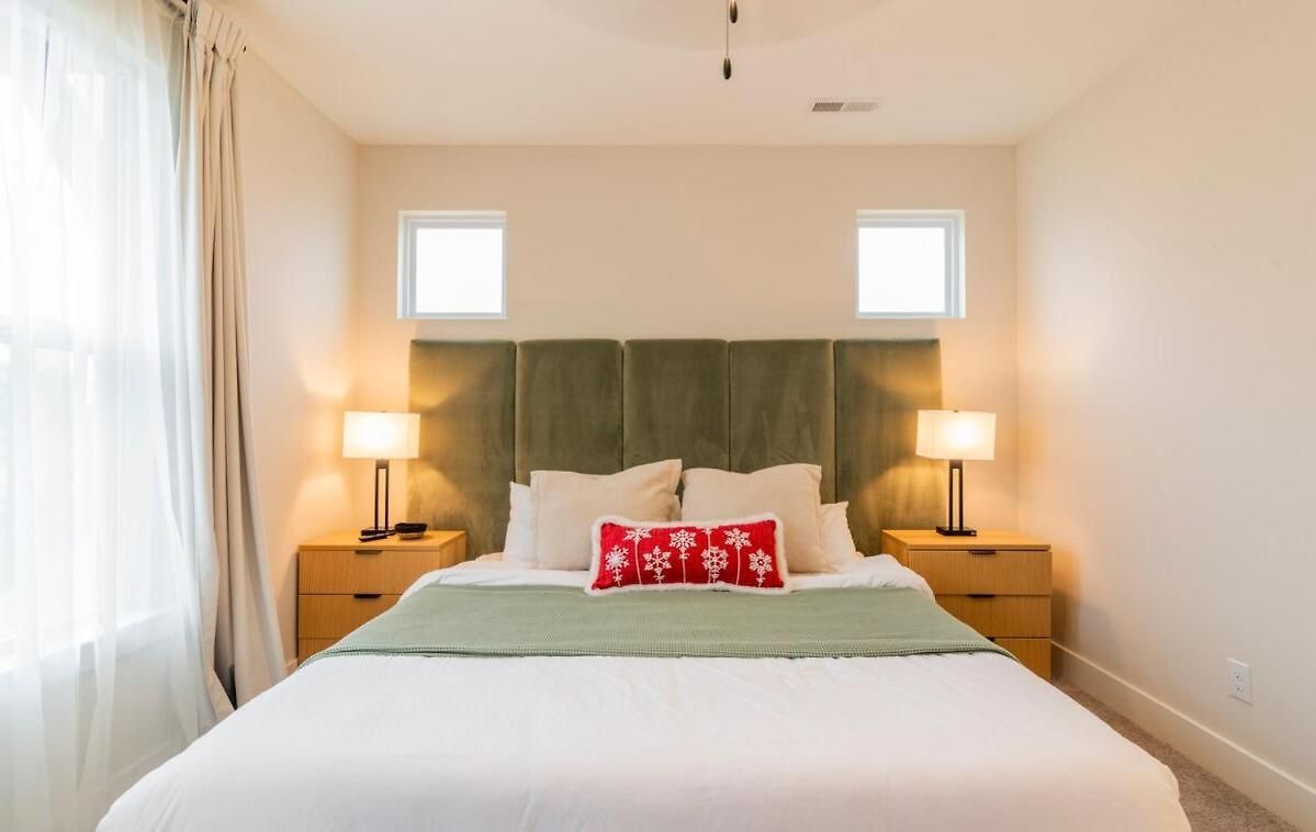 Spacious 4br Near Unc & Major Venues Charlotte