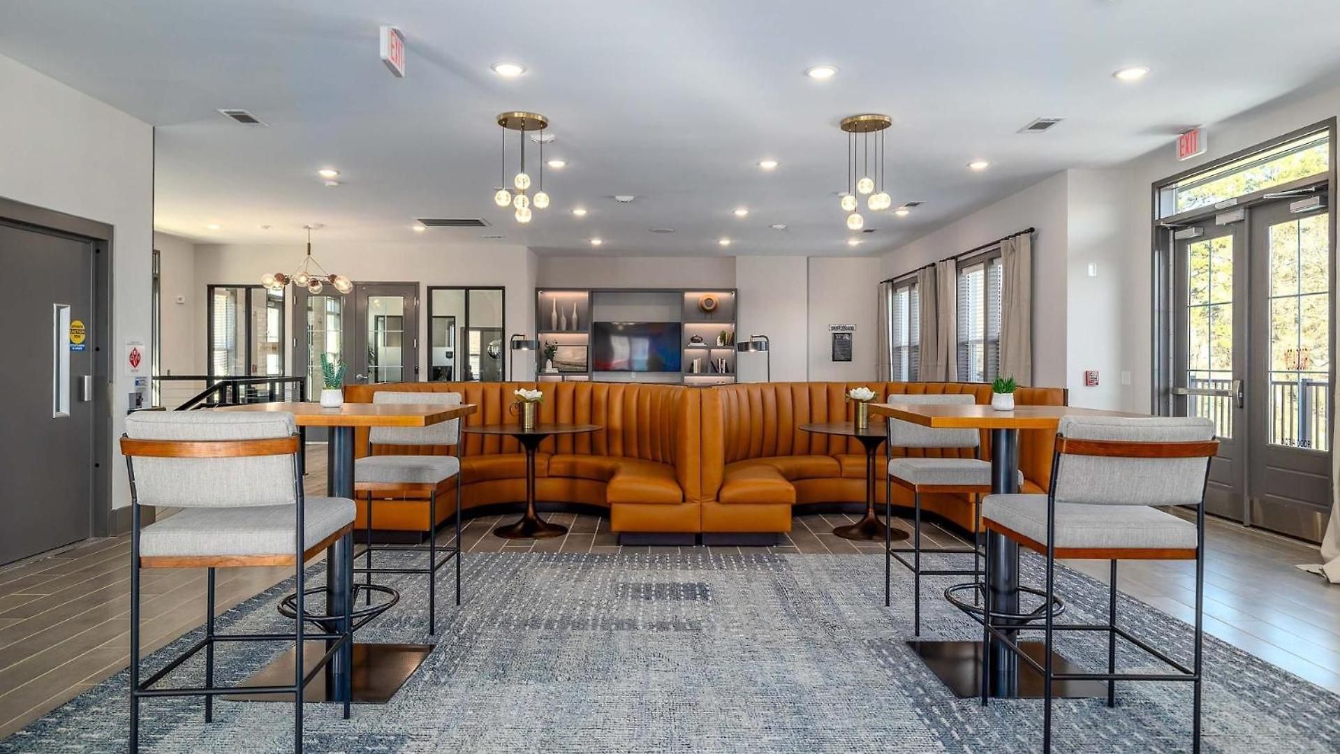Apartment Landing - The Henry