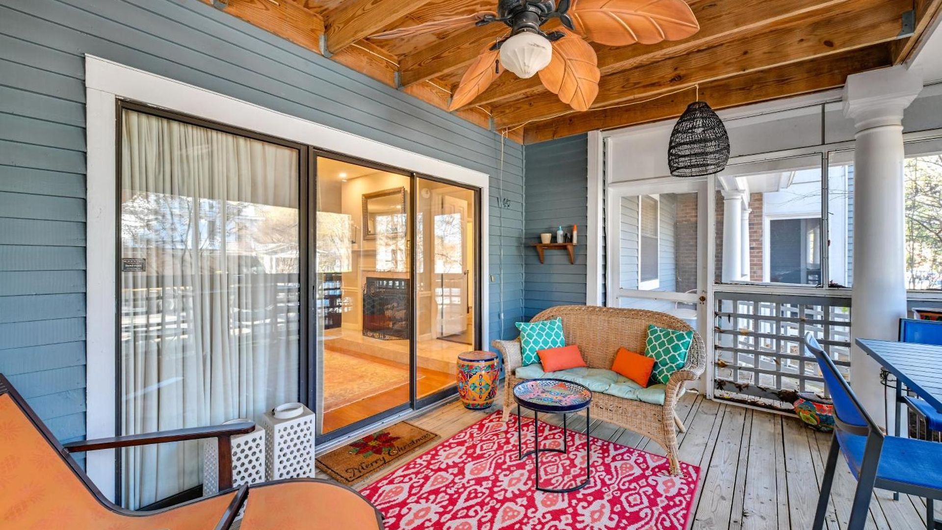 1 Mi To Boa Stadium! Walkable W/ Porch Holiday home Charlotte