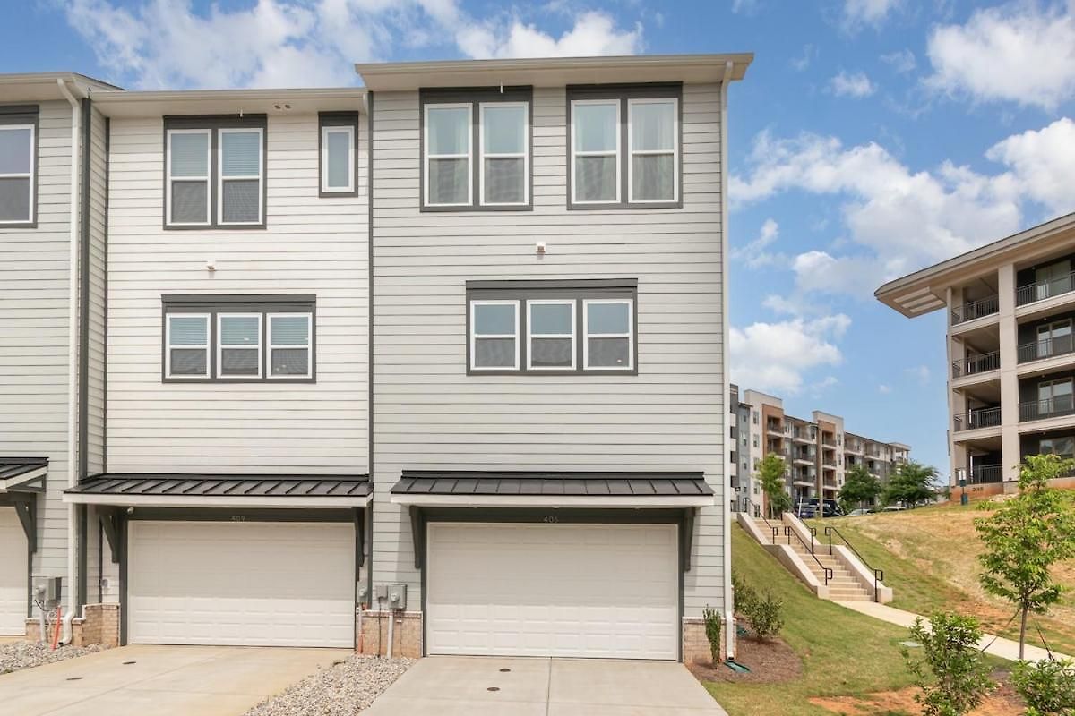 Spacious 4br Near Unc & Major Venues Charlotte