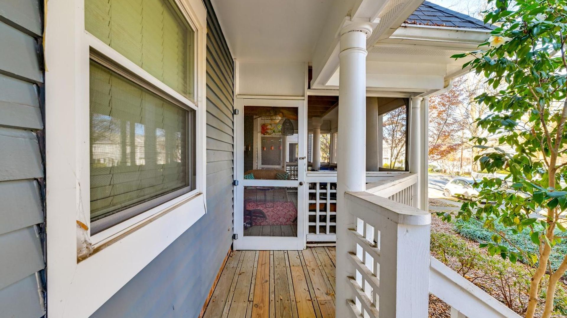 Holiday home 1 Mi To Boa Stadium! Walkable W/ Porch Charlotte