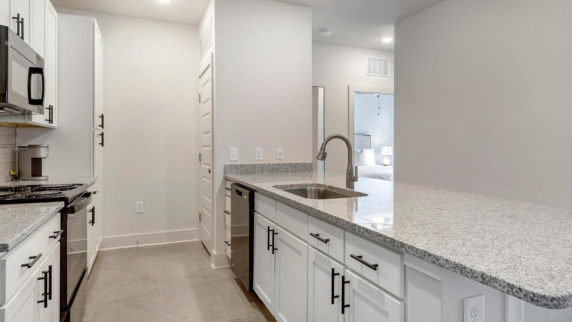 Landing - The Henry Apartment Charlotte