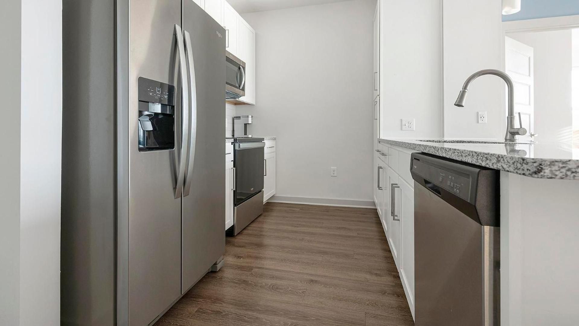 Landing Stunning 1Bd Pool Gym *