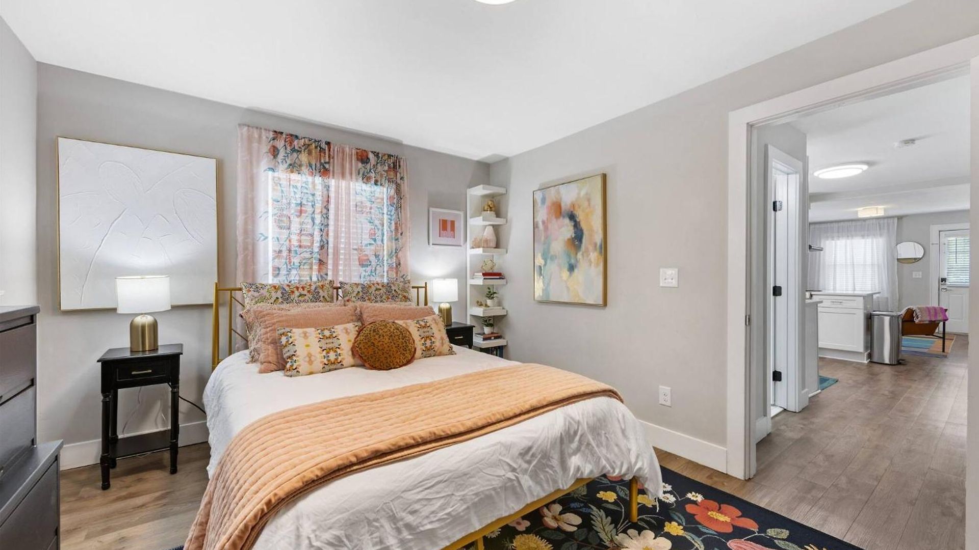 Optimist Abode 1: <7min To Noda-midwood-uptown Apartment *