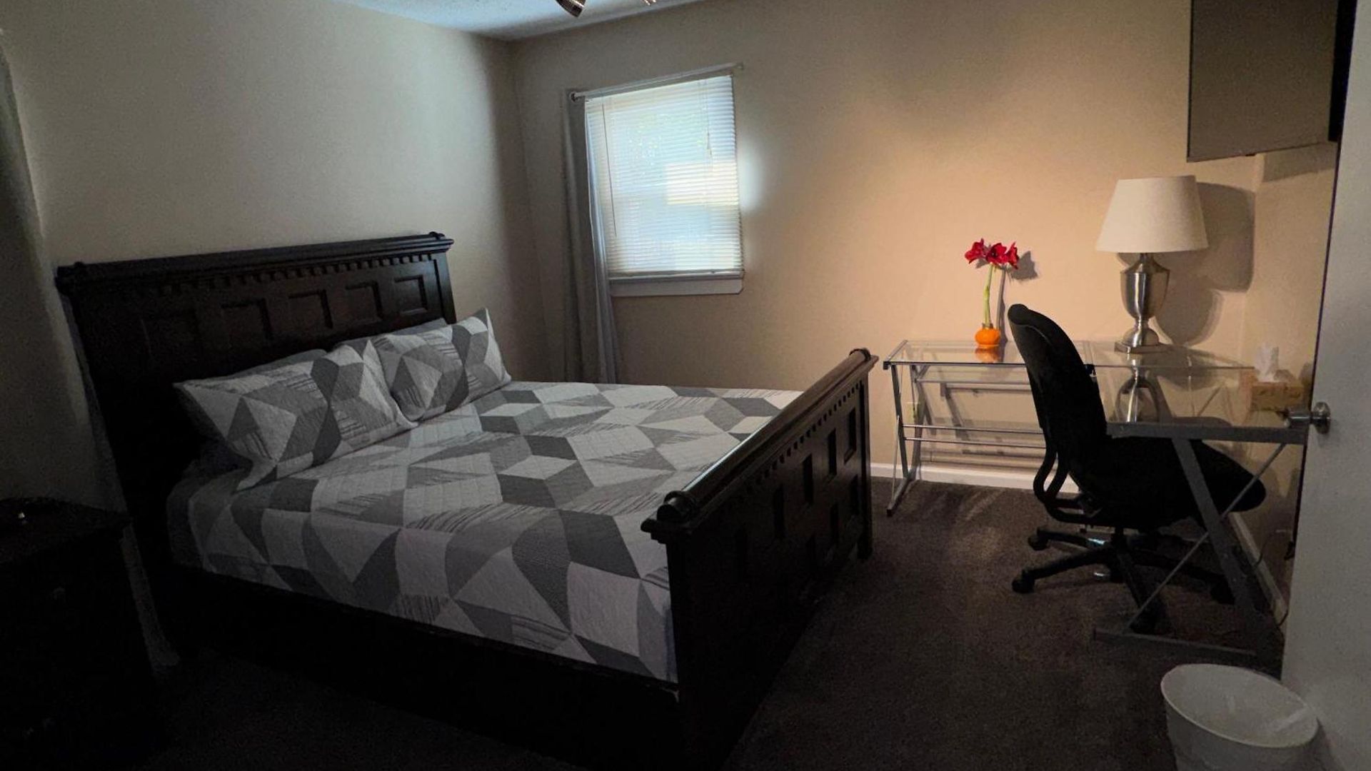 Apartment Private Quiet Near Unc Charlotte