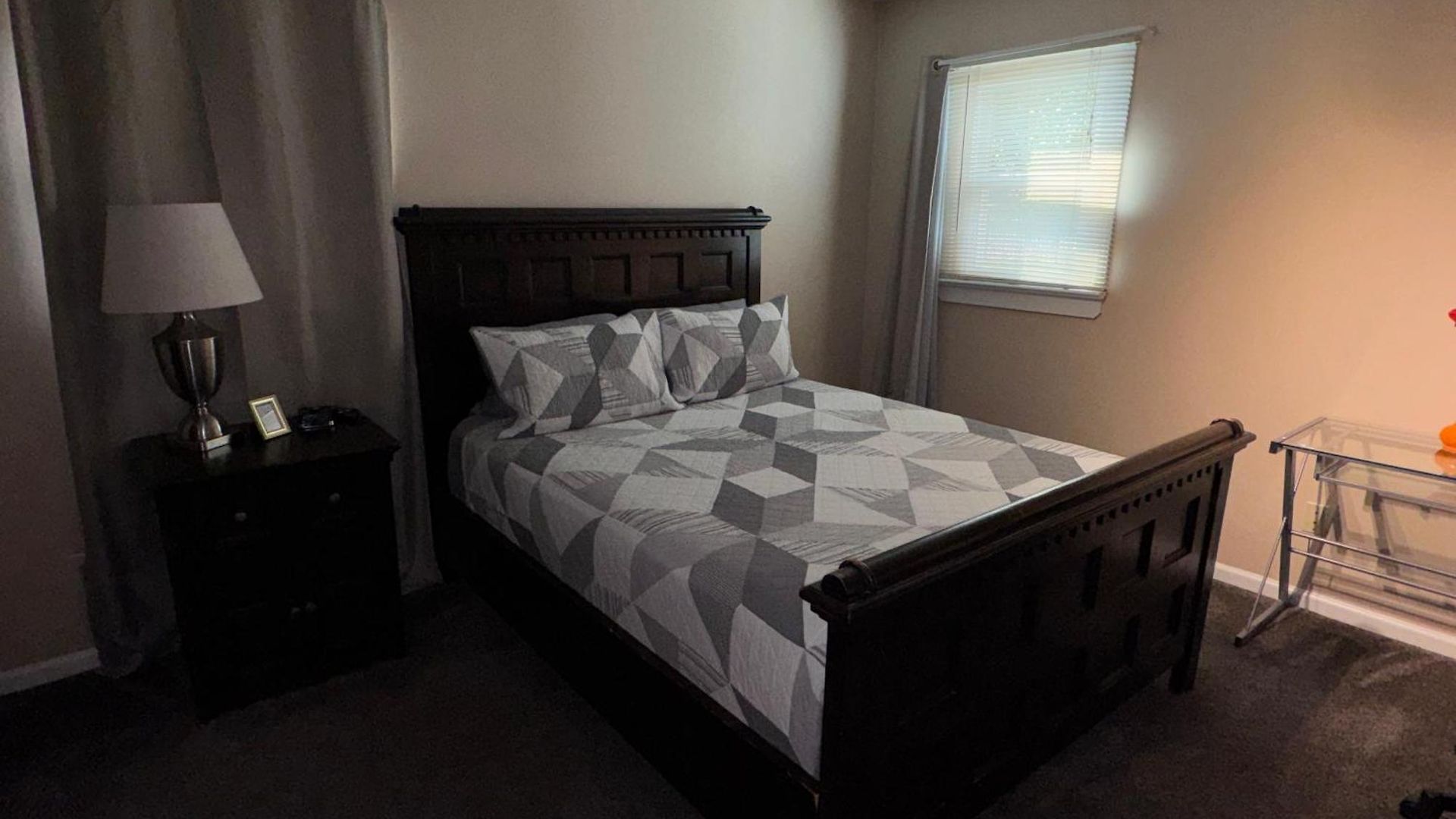 Private Quiet Near Unc Apartment
