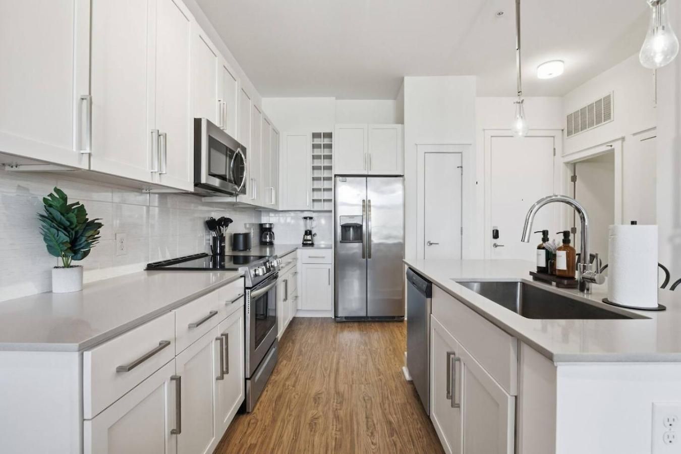 Carolina Horizon - Pool, Views, Free Parking Charlotte