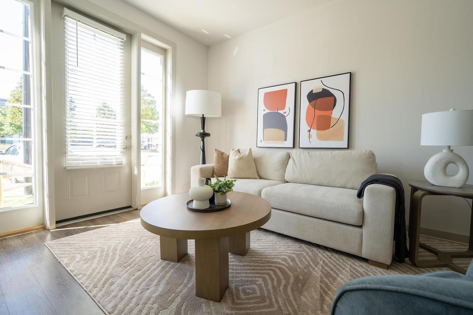 Landing Stunning 1Bd Pool Gym Charlotte