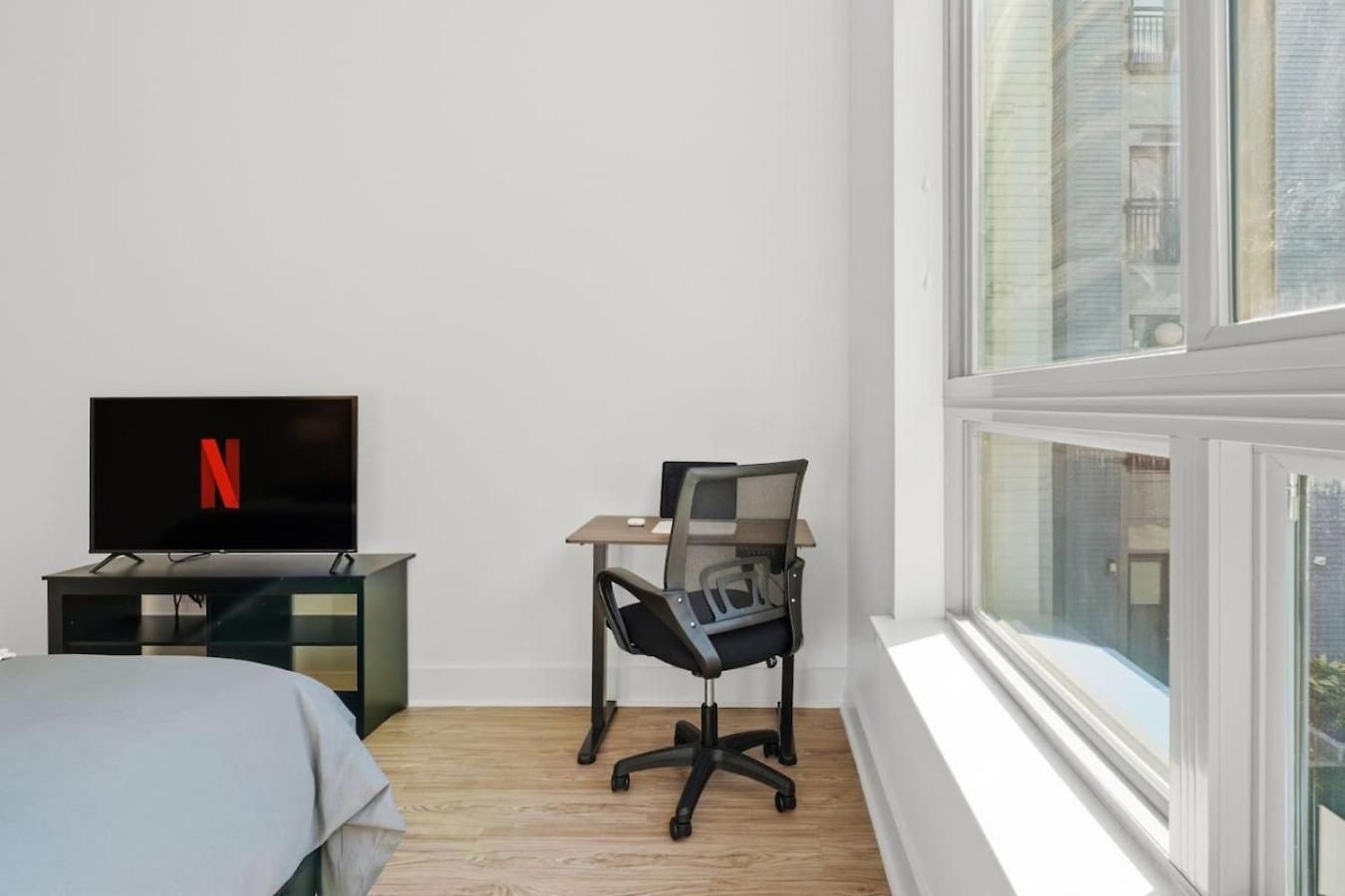 Urban Escape | Free Parking, Pool, Gym * Charlotte