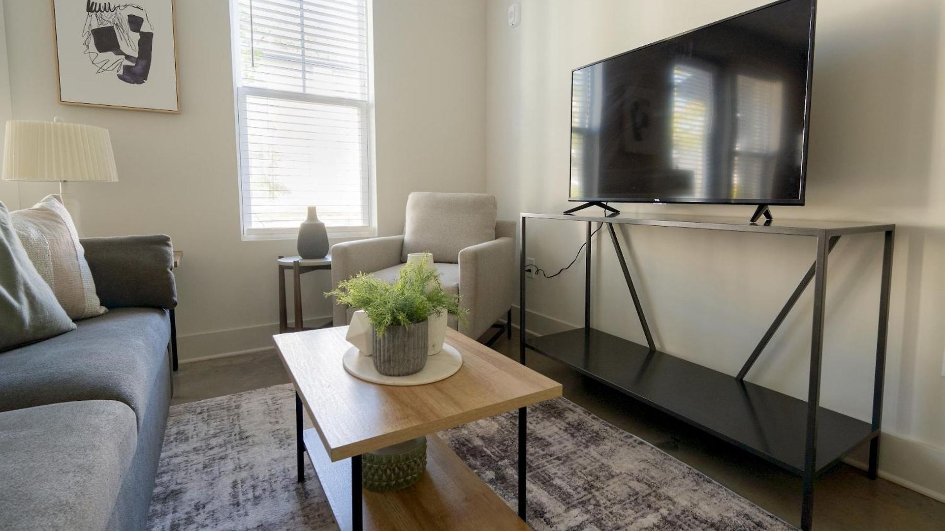 Apartment Landing - The Henry *
