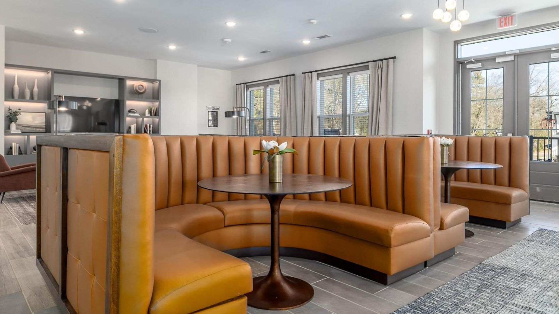 Apartment Landing - The Henry