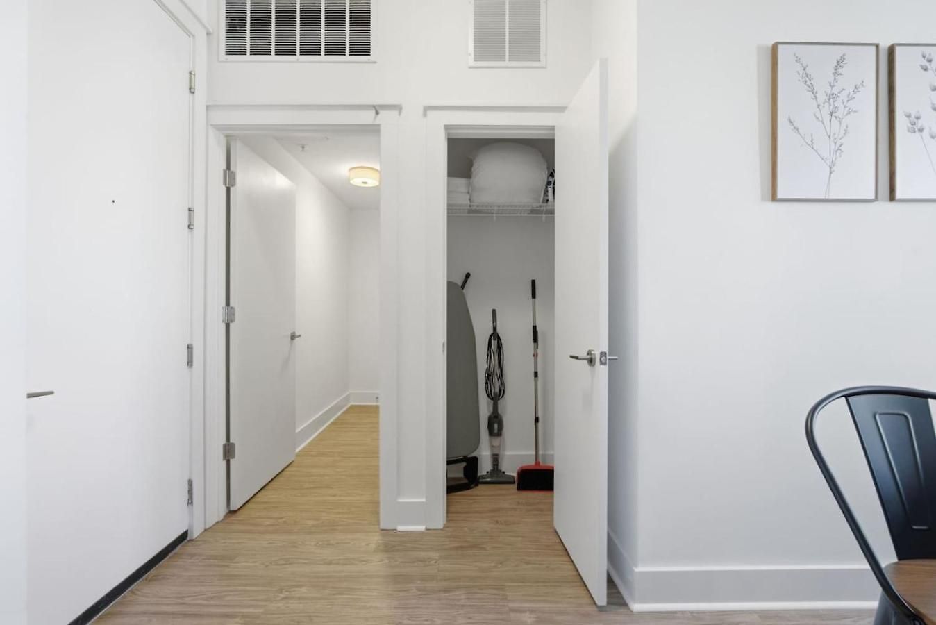 Urban Escape | Free Parking, Pool, Gym *