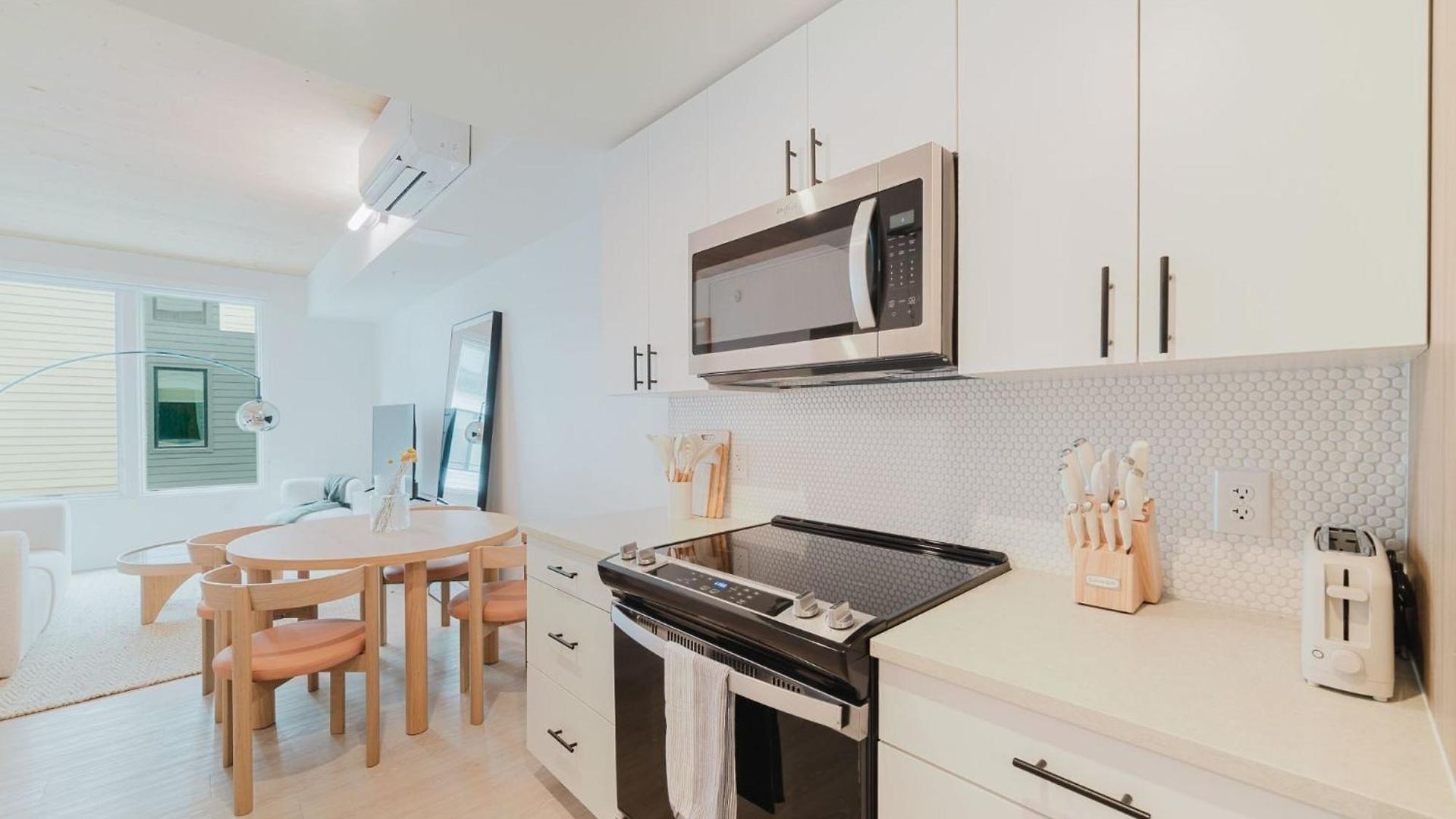 Hotel Joinery West 3*