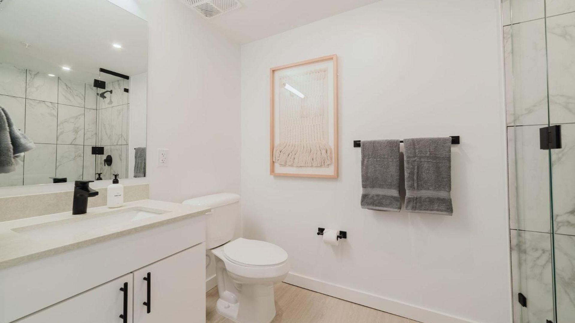 Hotel Joinery West 3*