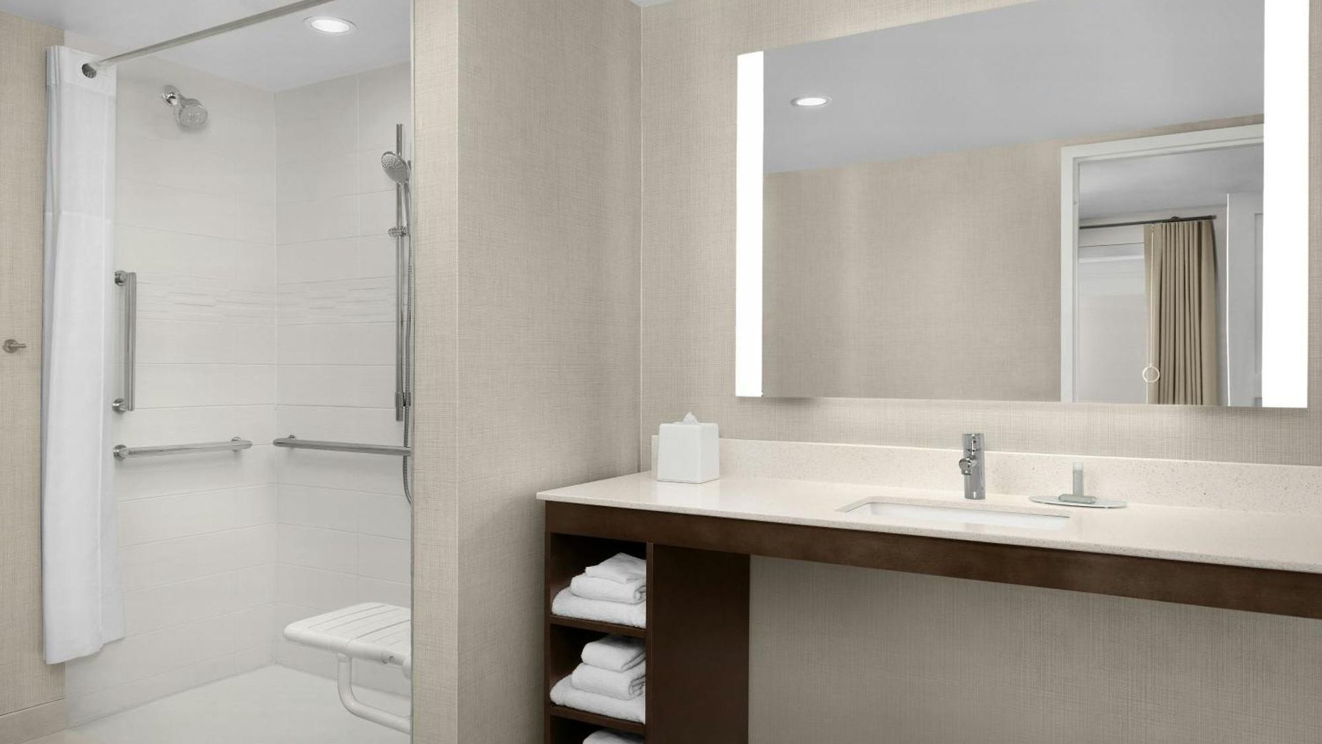 Hotel By Marriott Northlake