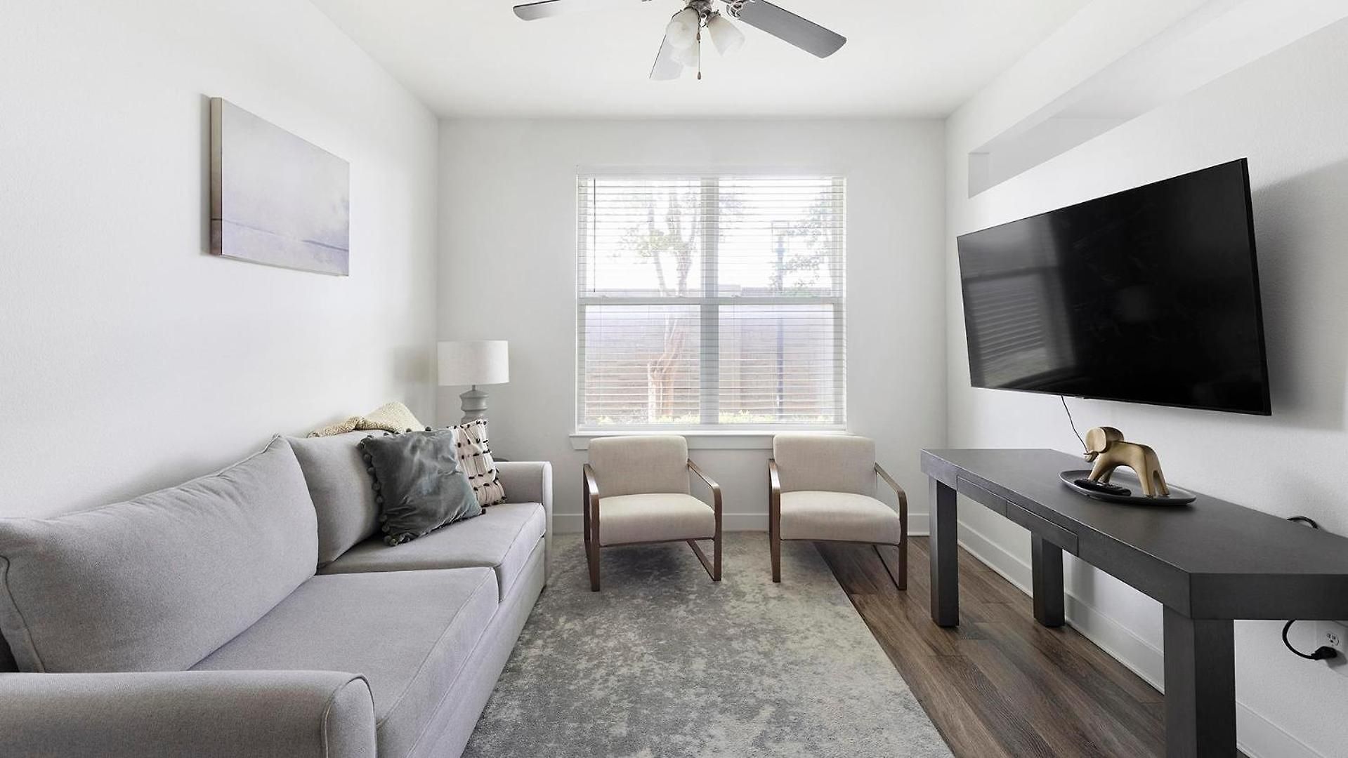 Landing - North Apartment Charlotte