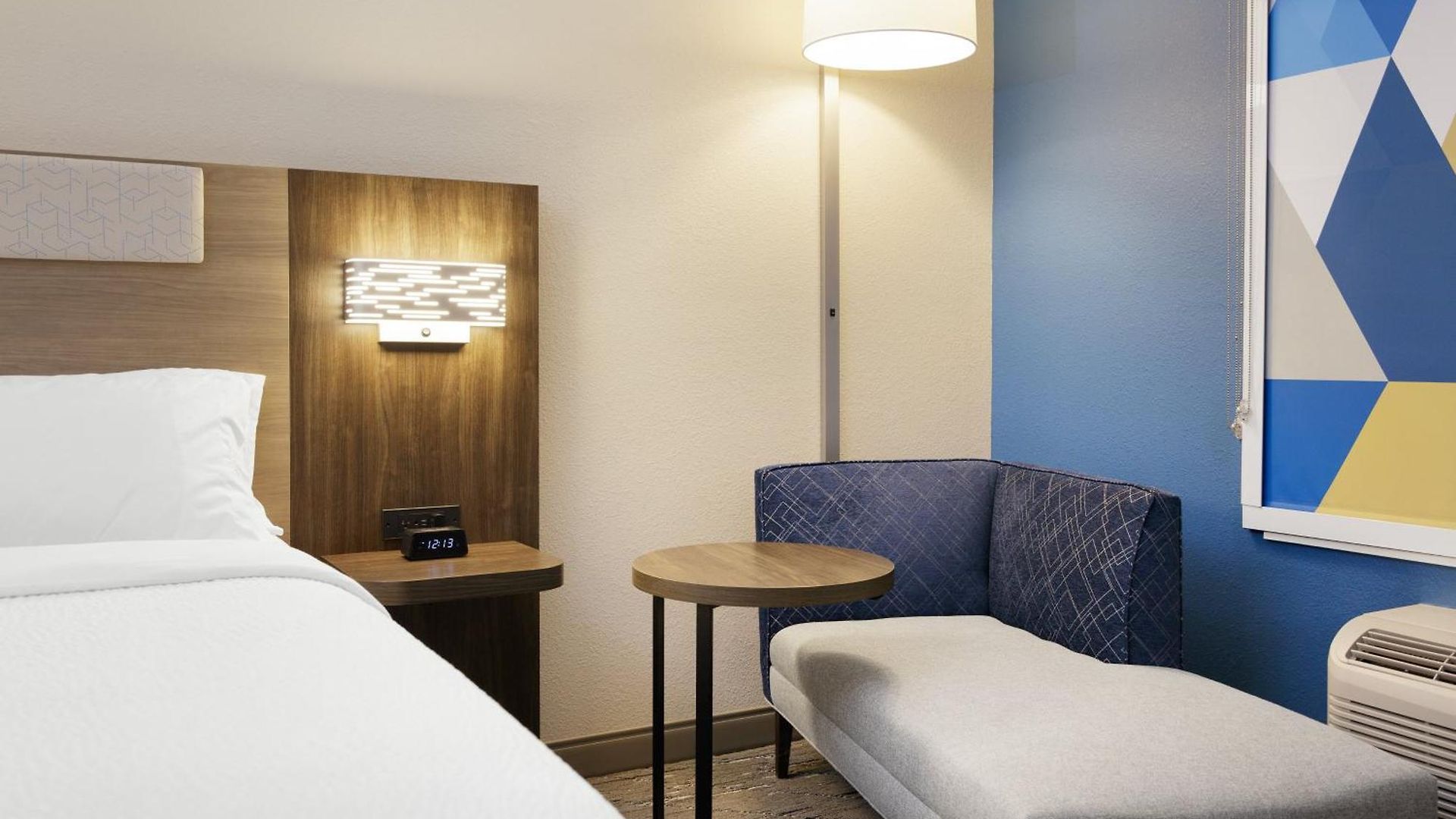 Express & North By Ihg 3* Charlotte