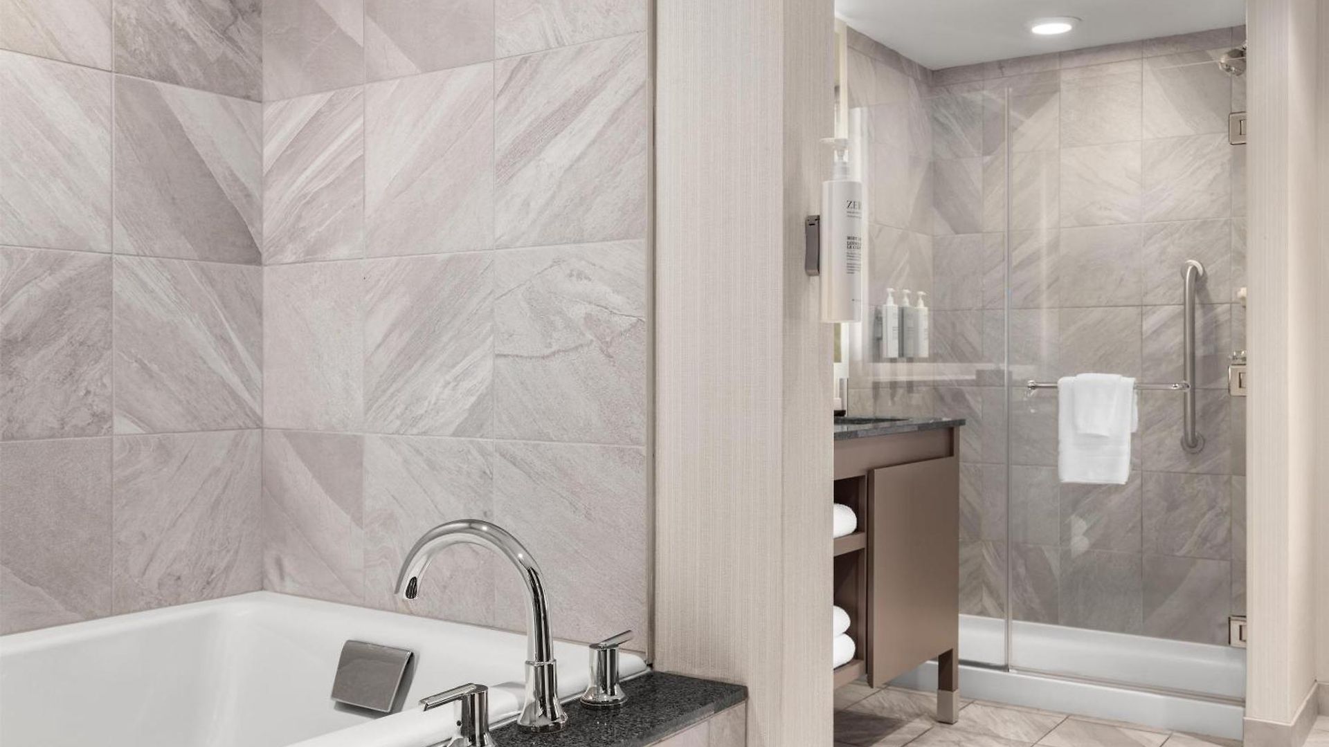 Embassy Charlotte/ayrsley Hotel 4*