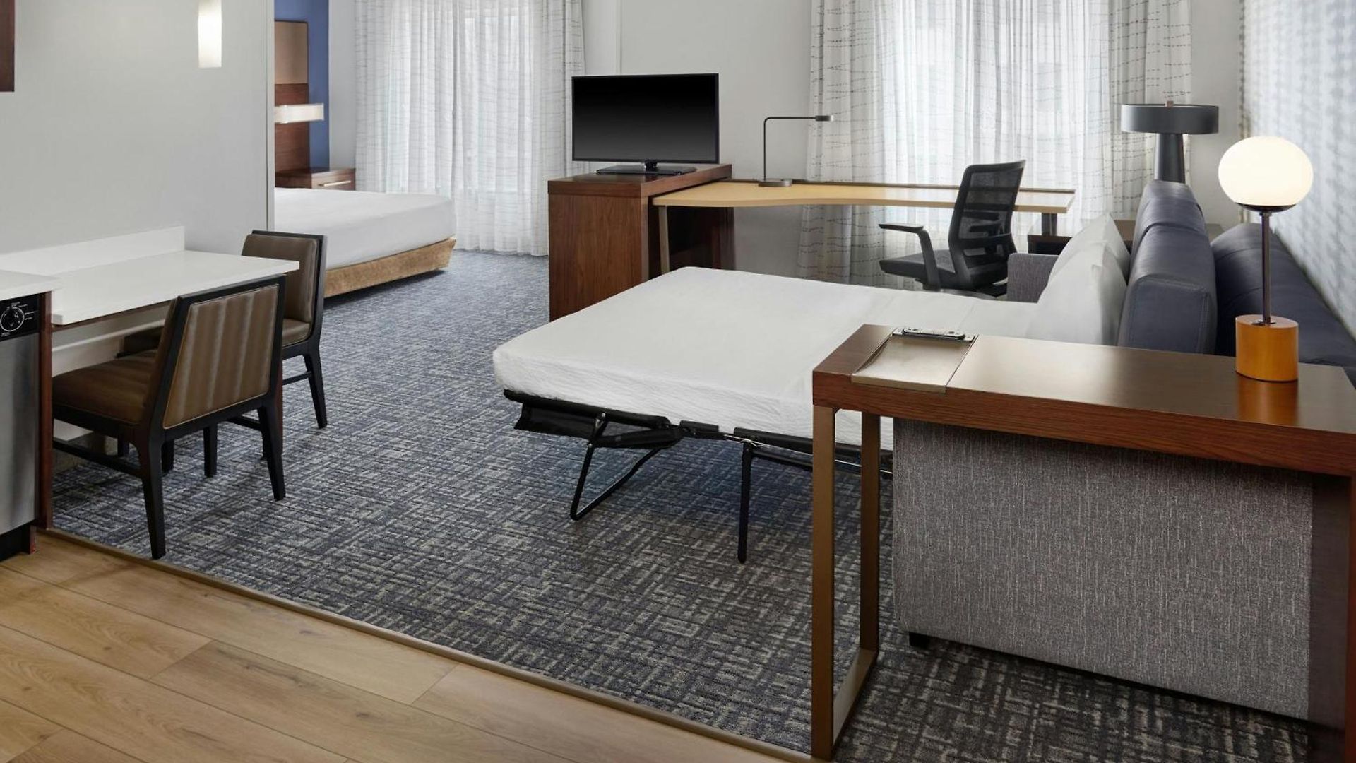 Hotel By Marriott Airport Charlotte
