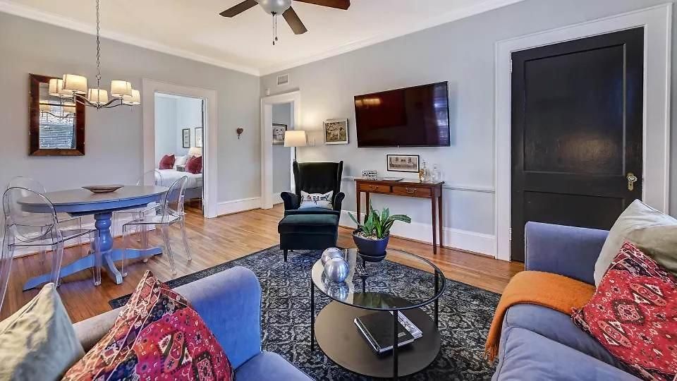 Chic Comfortable 2br With Porch Near Dilworth * Charlotte