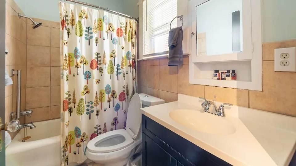 Lovely 2br Near Uptown * Charlotte