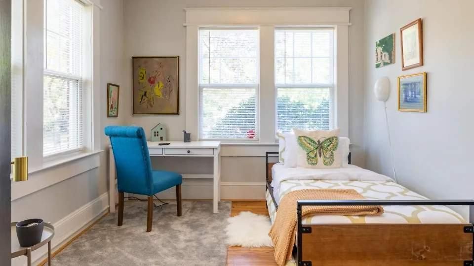 Lovely 2br Near Uptown *