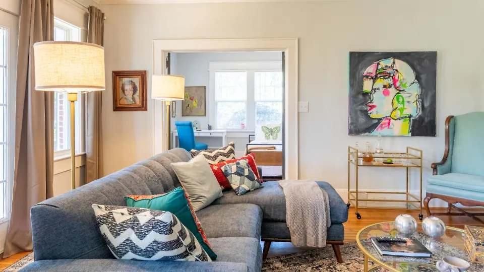 Lovely 2br Near Uptown * Charlotte