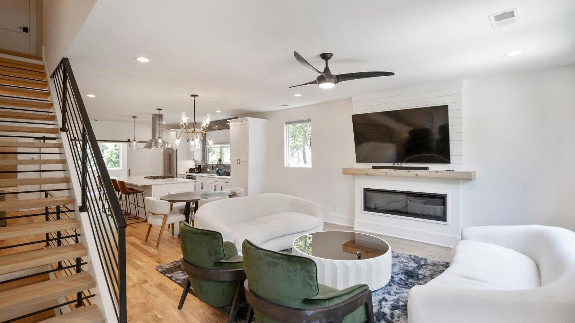 Luxury Build - King Beds - Minutes To Uptown Holiday home Charlotte