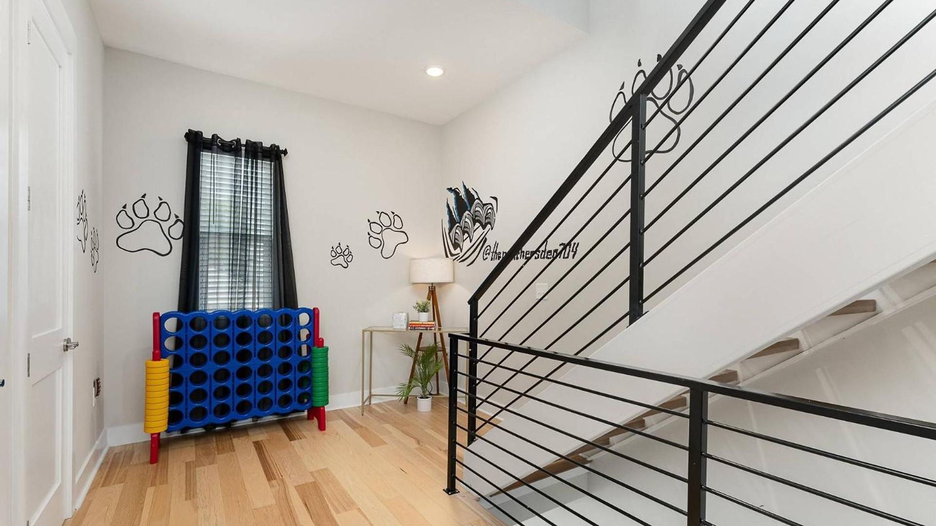 Holiday home Uptown Panthers Den 2