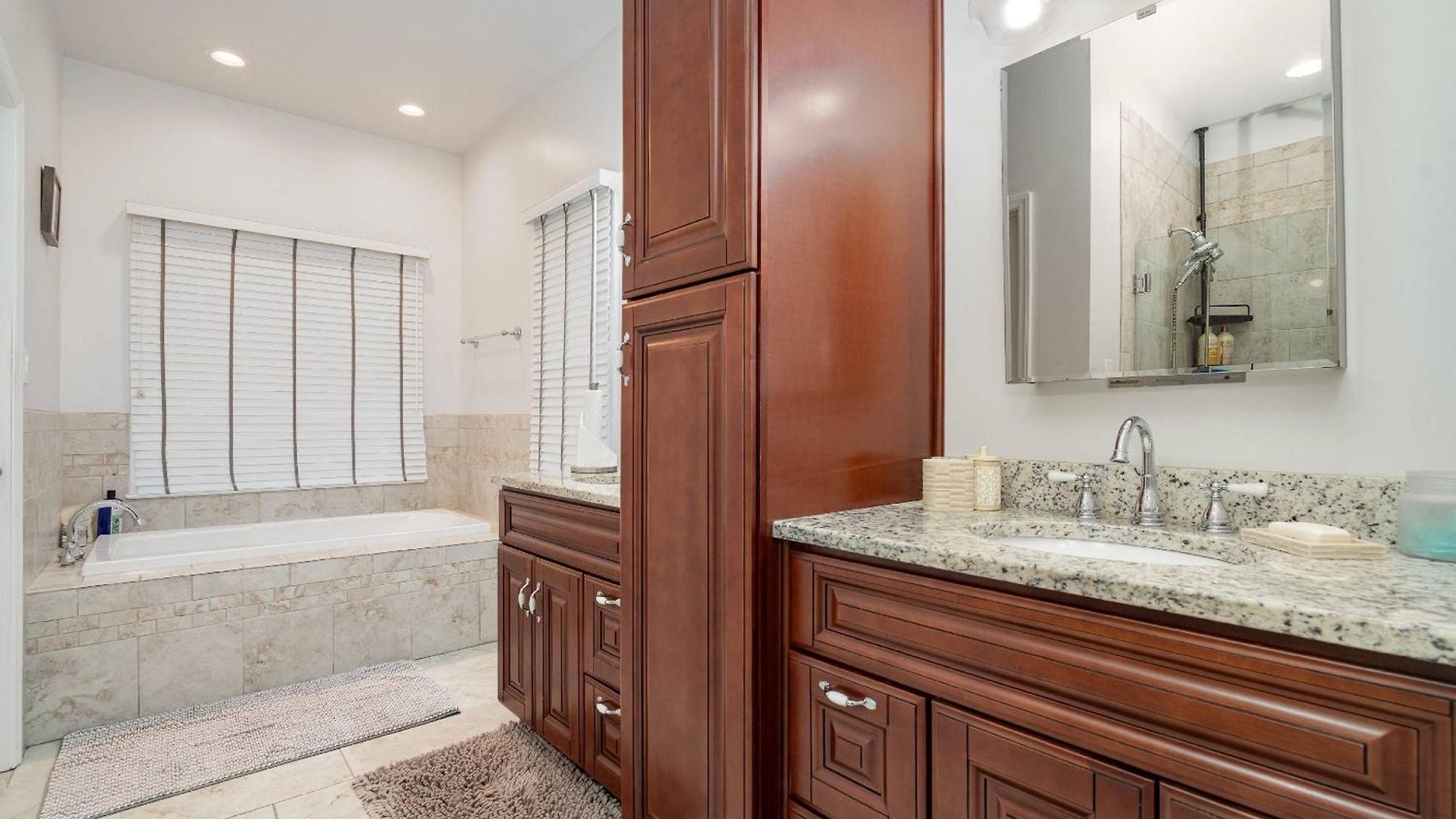 Holiday home Grand Estate + Executive Charlotte