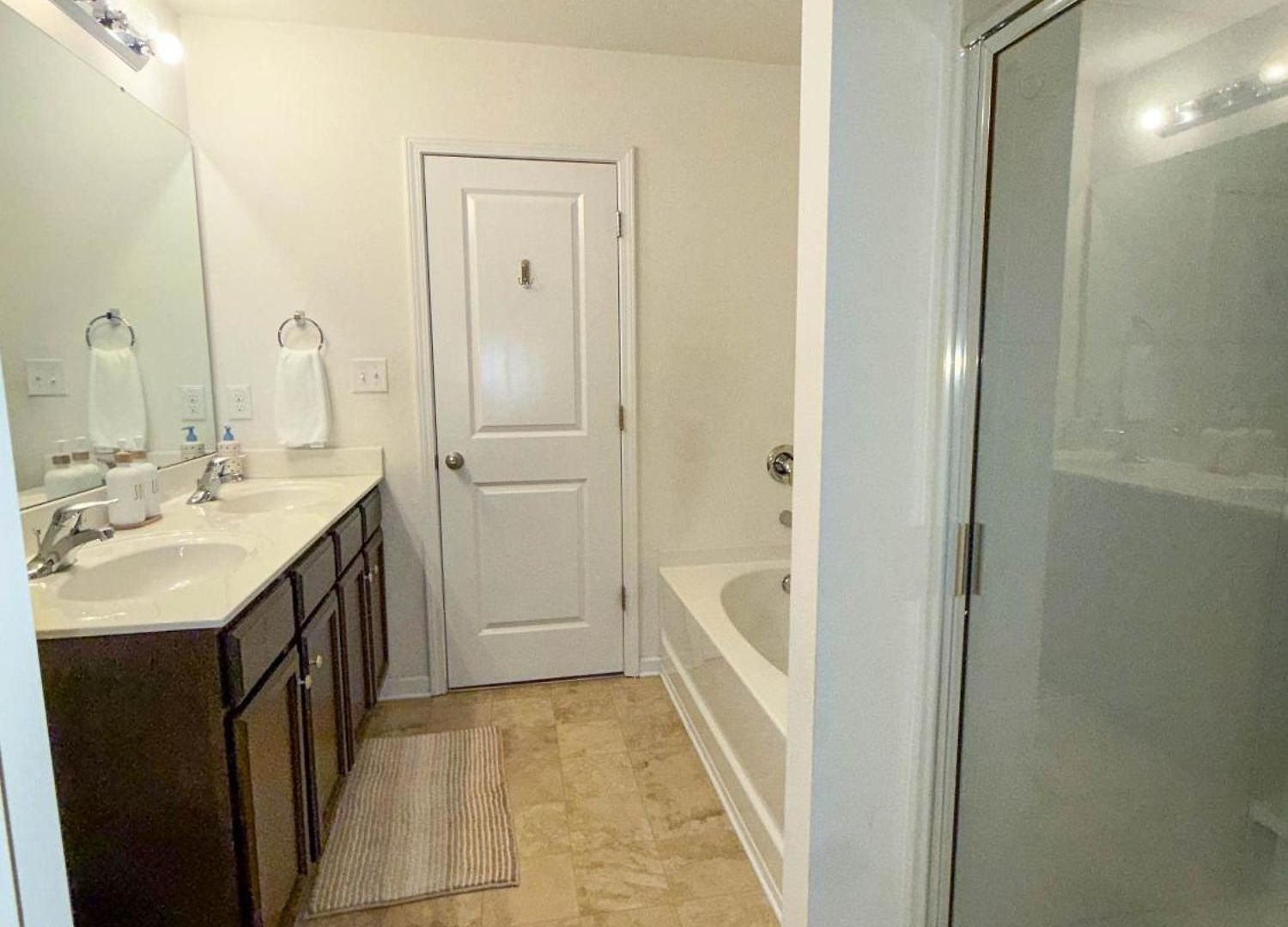 Holiday home Modern 4 Bedroom Near Uptown Charlotte