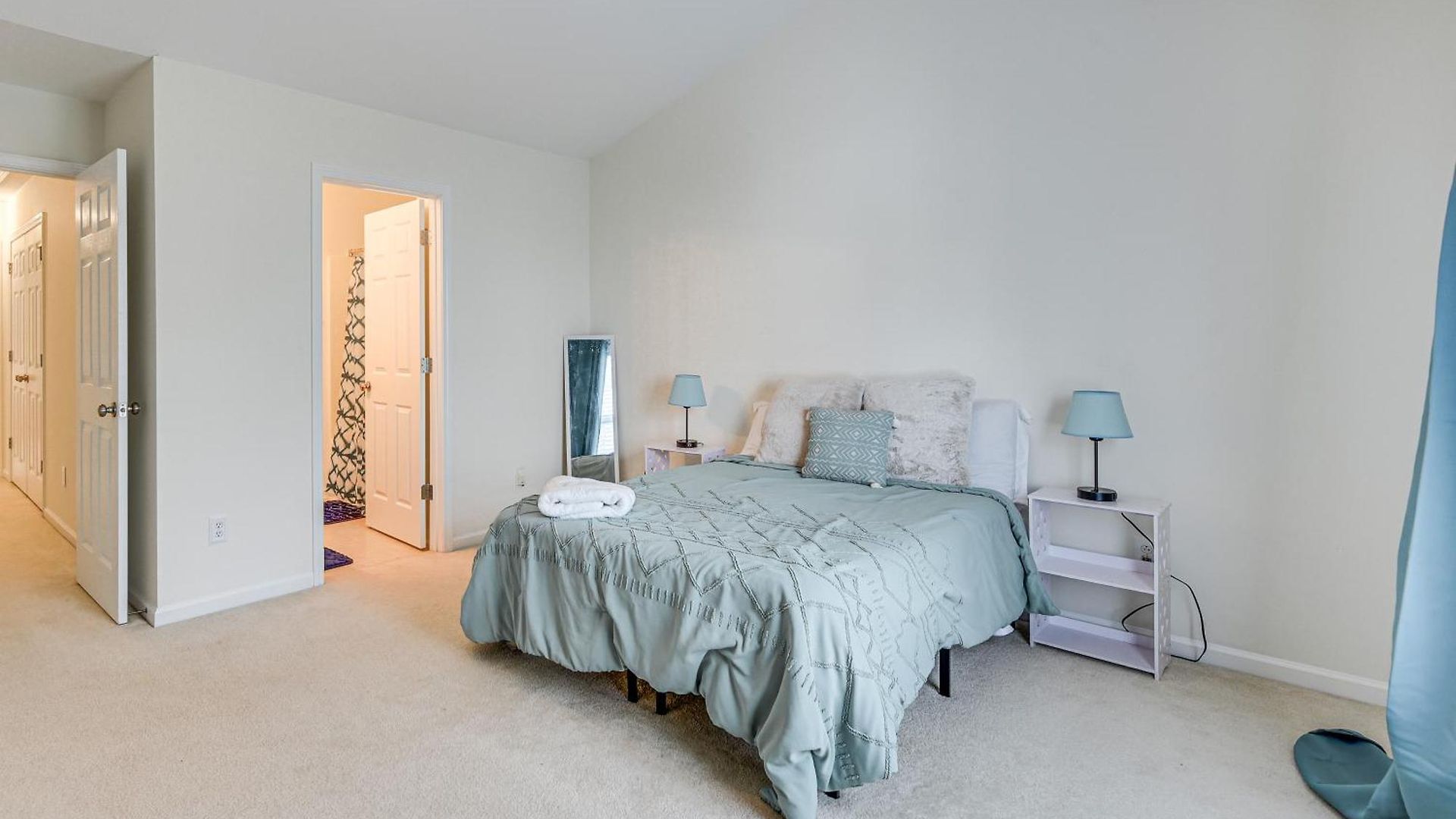 Dog-friendly Townhome W/ Patio In Area! Holiday home *