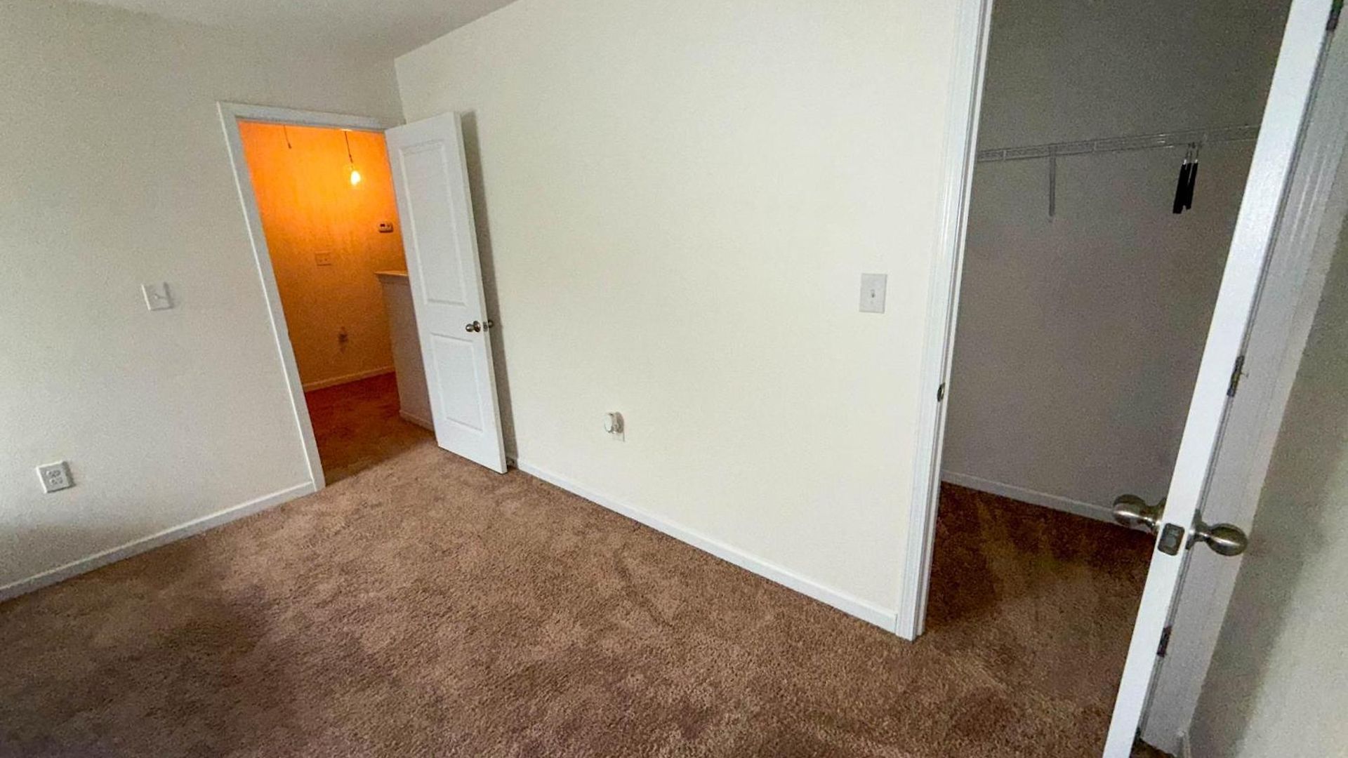 Holiday home Modern 4 Bedroom Near Uptown