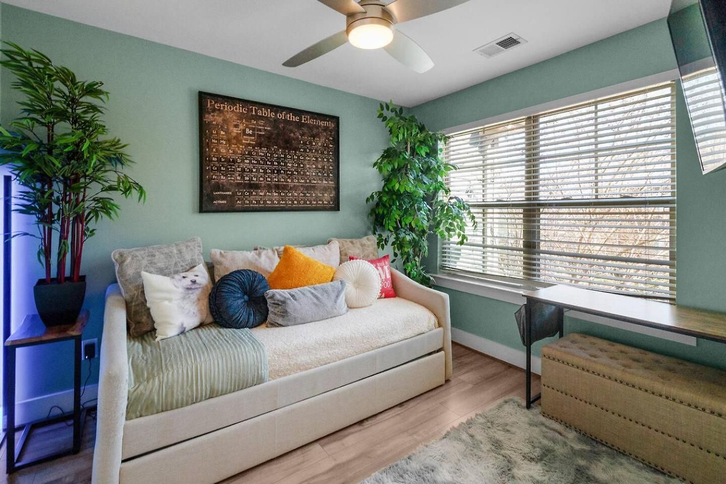 Holiday home 3br Townhome | 5 Min To Uptown, Boa, & Atrium Charlotte