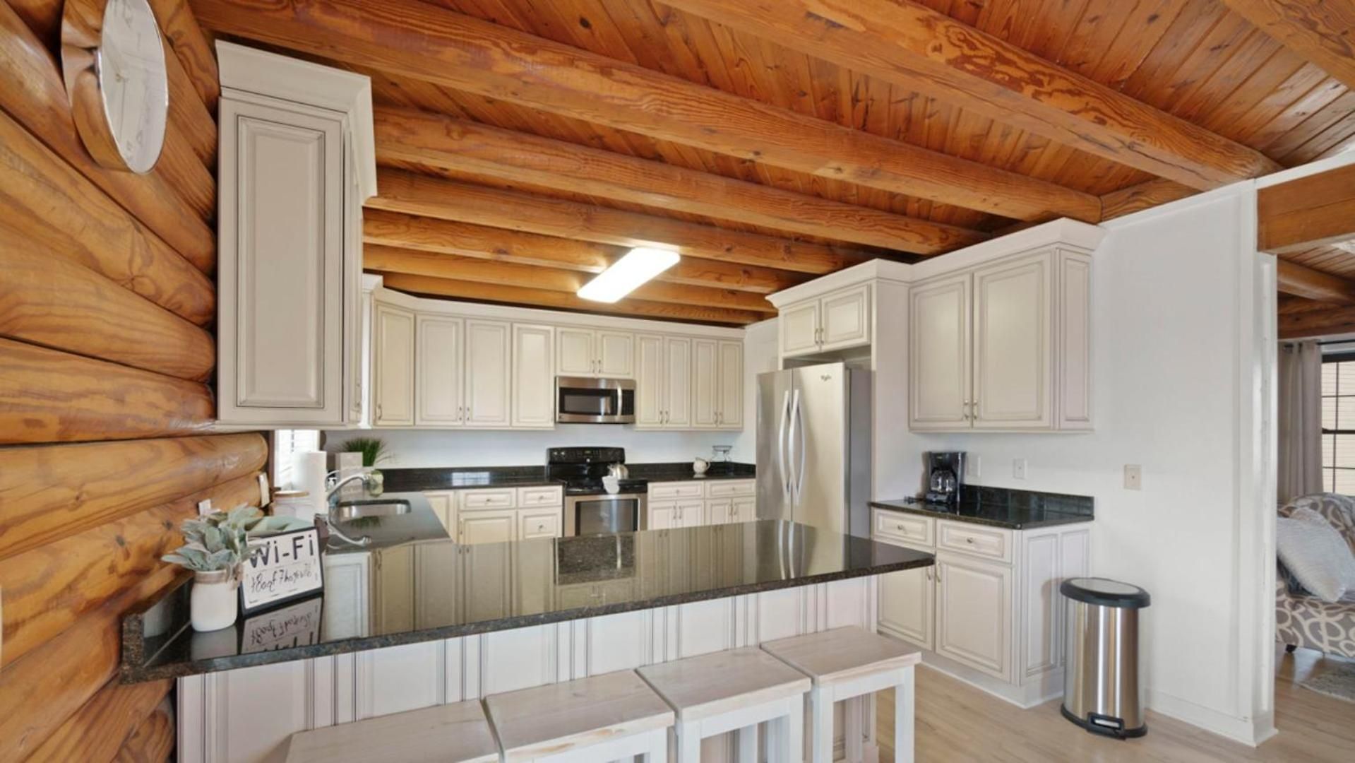 Renovated 5br/3ba W/ Rec * Charlotte
