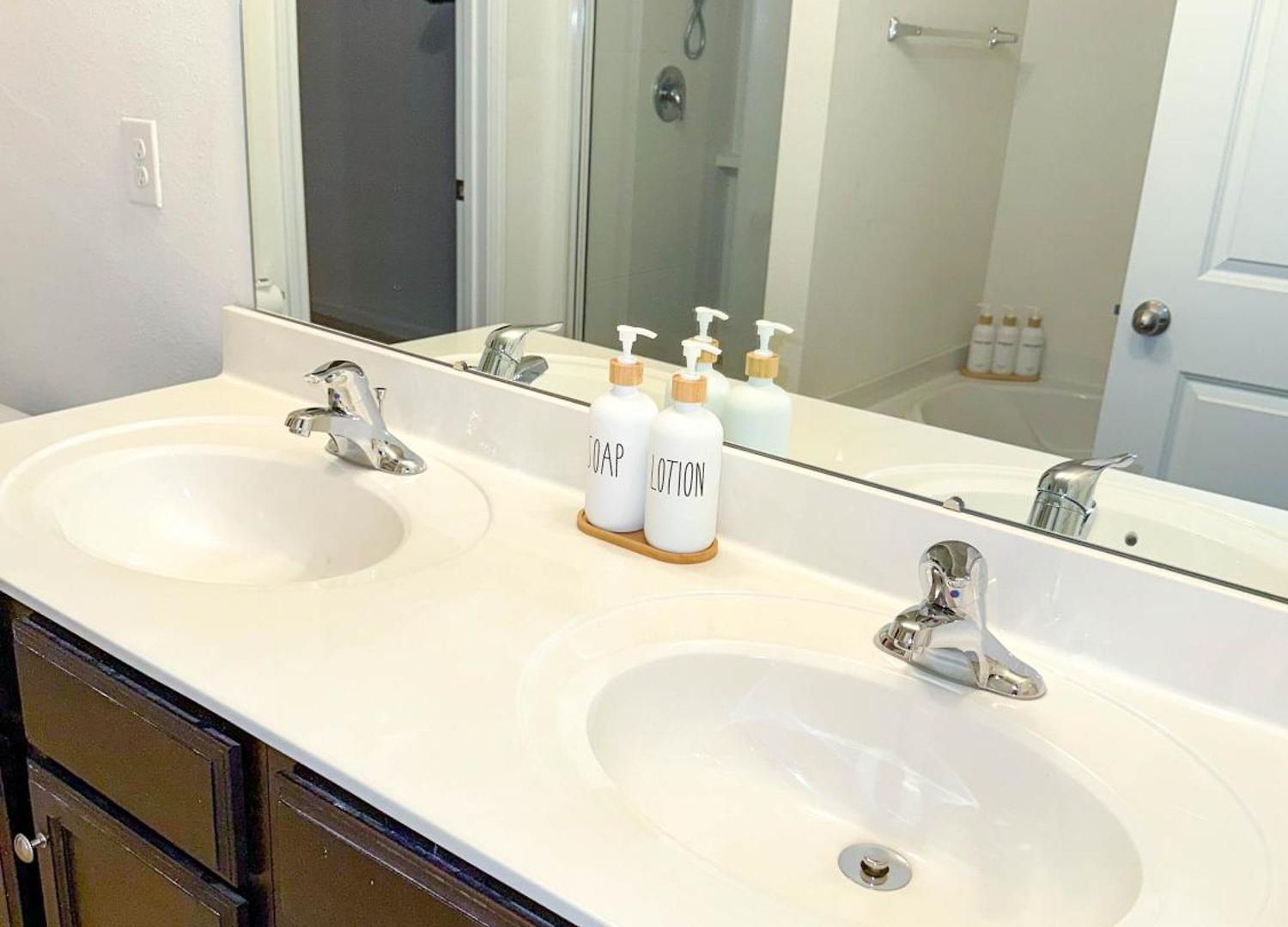 Holiday home Modern 4 Bedroom Near Uptown Charlotte