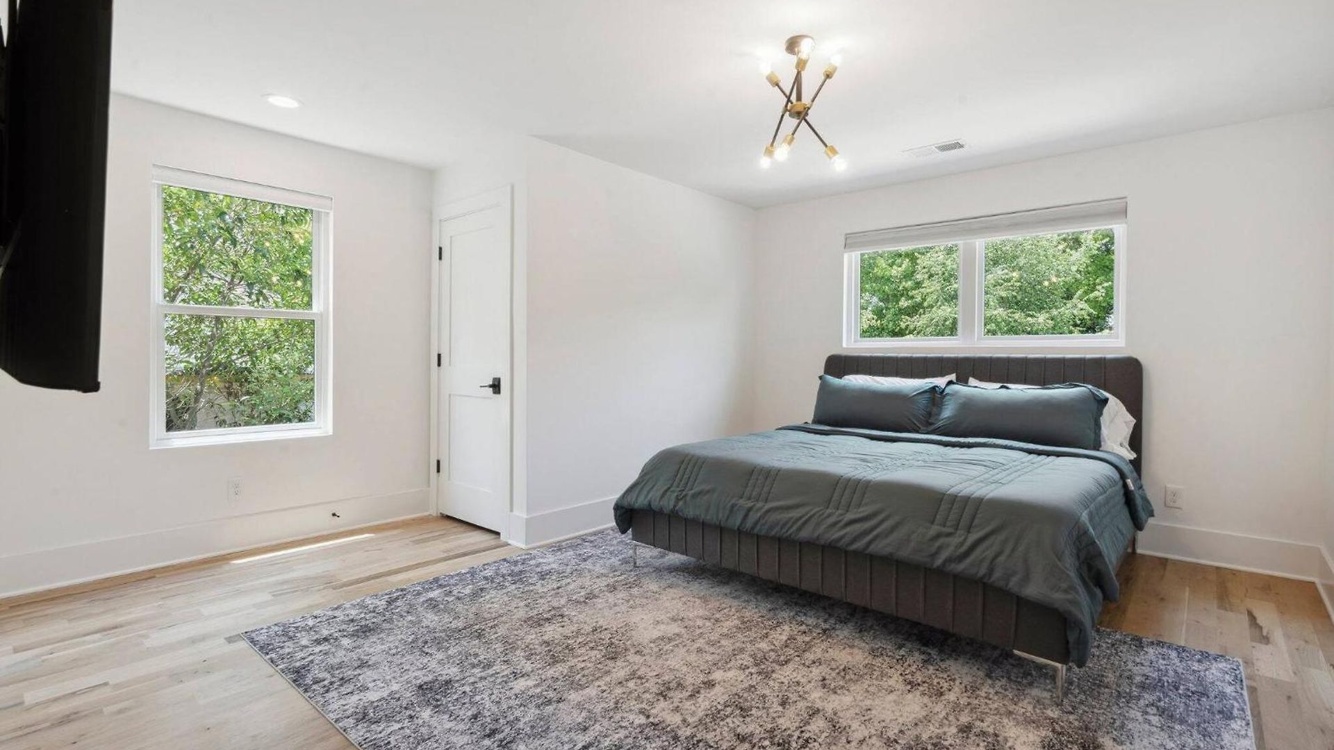 Luxury Build - King Beds - Minutes To Uptown
