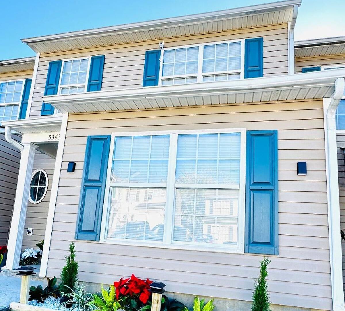 Cozy Corner Escape Entire In Charlotte